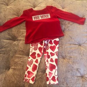 Girls two piece set.